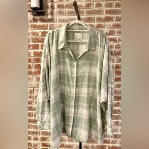 American Eagle Outfitters Women’s Green Plaid Button Down Shirt XL